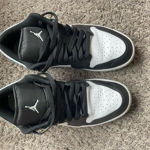 Nike Jordan Black, white and Teal Sneakers